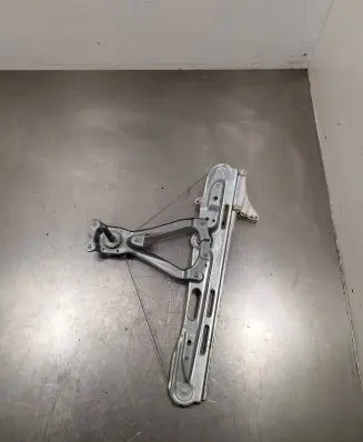 Opel Vectra C Rear door manual window regulator 