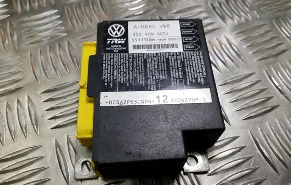 Volkswagen PASSAT B6 Airbag control unit/module 3C0909605J