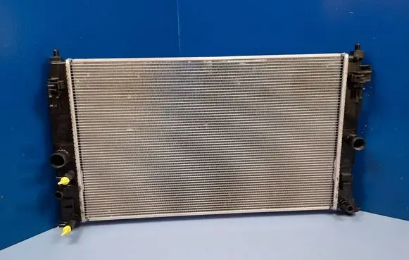 Coolant radiator