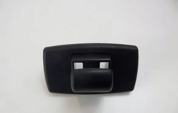 Mercedes-Benz C W205 Sun visor clip/hook/bracket 81006129051