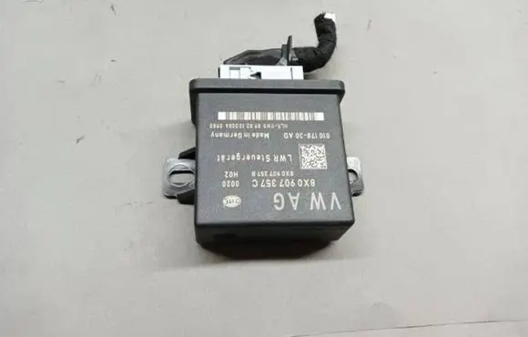Audi A1 Light module LCM 8X0907357C 01017830AD
