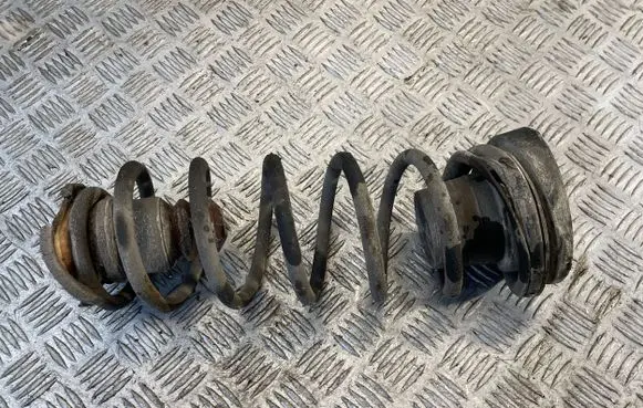Citroen DS5 Rear coil spring