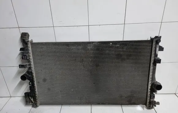 Opel Insignia A Coolant radiator 13241725 S8112001