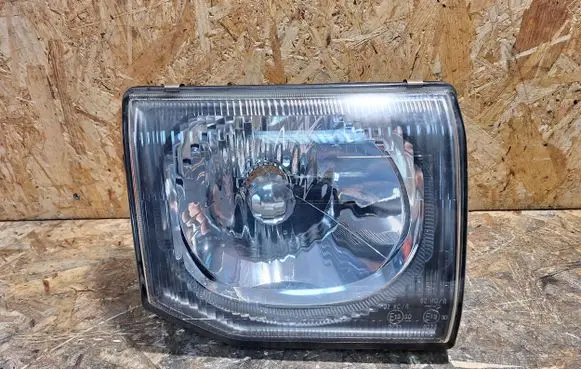Mitsubishi Pajero Headlight/headlamp
