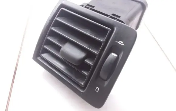 Volvo V50 Dashboard air vent grill cover trim 30715098 1108052A2