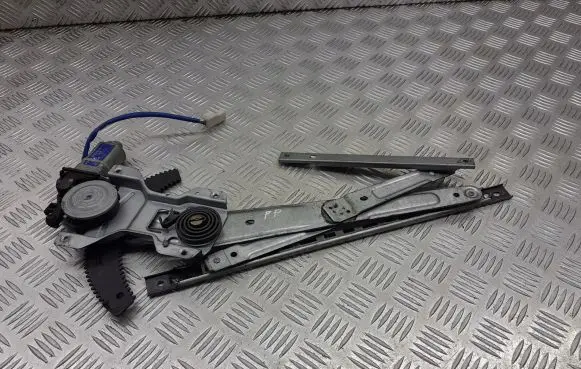 Hyundai Matrix Front door window regulator with motor 98820-17100
