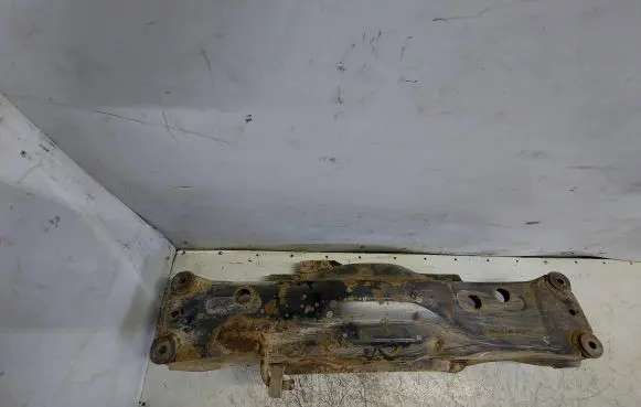 Subaru Impreza II Rear subframe 