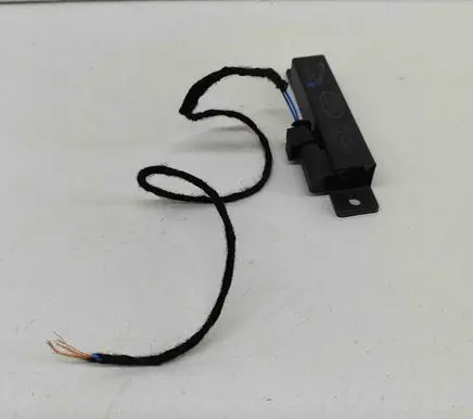 Jaguar I-Pace Keyless system antenna 5C8111F00 JPLA15K603AB