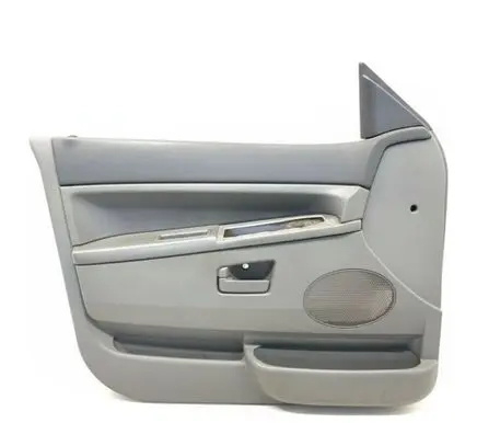 Jeep Grand Cherokee (WK) Front door card panel trim