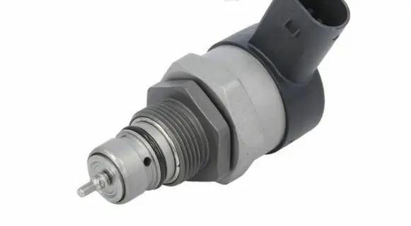 BMW 3 E90 E91 Fuel pressure regulator 0281002481 ENT260091 0281002494