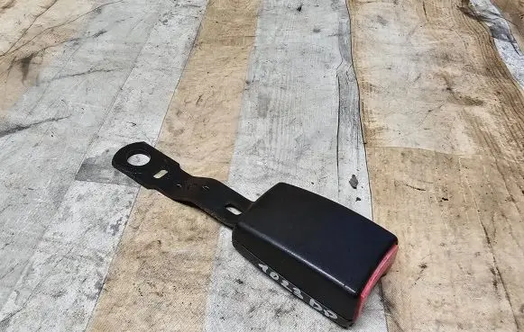 Audi A2 Front seatbelt buckle 8Z0857755F 1005200261
