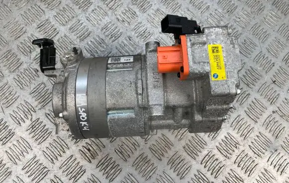 KIA Sportage Air conditioning (A/C) compressor (pump) 977E1CZ100