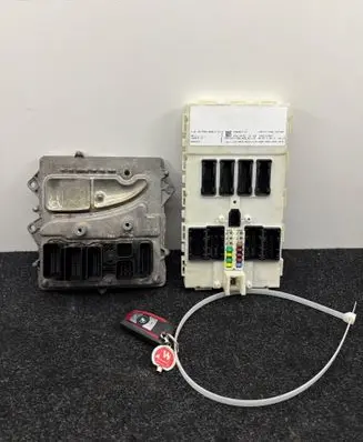 BMW 4 F32 F33 Engine control unit/module 7540686 9352861