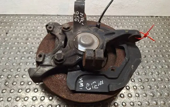 Renault Twingo III Front wheel hub spindle knuckle S25056956 400157575R