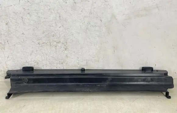 BMW 5 E60 E61 Top upper radiator support slam panel 7787830 7810333