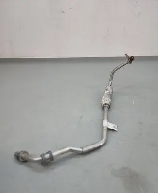 BMW 1 F40 Turbo turbocharger oiling pipe/hose 8629960