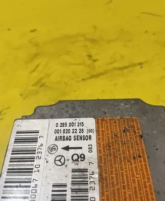 Mercedes-Benz E W211 Airbag control unit/module 0285001215 0018202226
