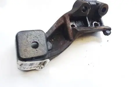 Citroen Xsara Engine mounting bracket y61s