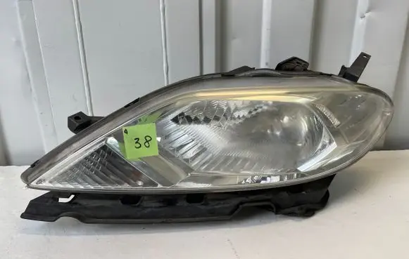 Honda FR-V Front bumper lower grill 71146