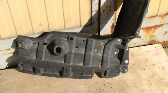 Toyota Yaris Front underbody cover/under tray 514420D130