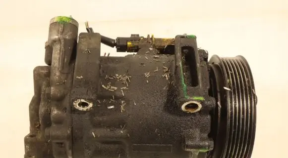 Peugeot 407 Air conditioning (A/C) compressor (pump) 9656572680