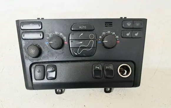 Volvo XC90 Climate control unit 8682734