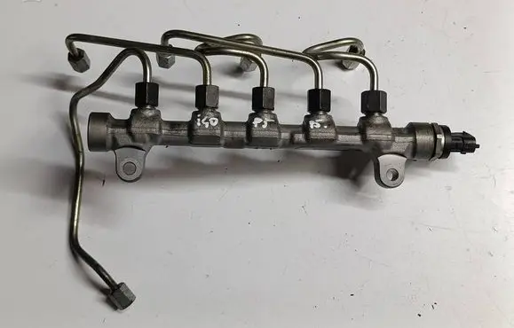 Hyundai i40 Fuel main line pipe 31400-2A420 0445214181 0281002863