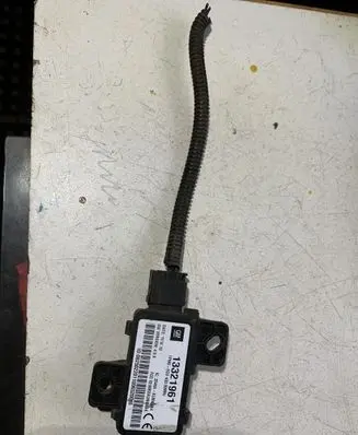 Opel Insignia A Tire pressure control unit 13321961