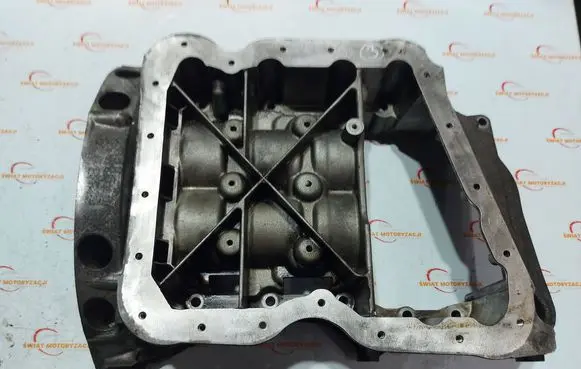 Renault Trafic II (X83) Oil sump 8200672739