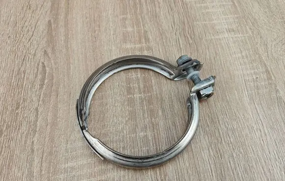 BMW 5 G30 G31 G38 Muffler pipe connector clamp 7620508