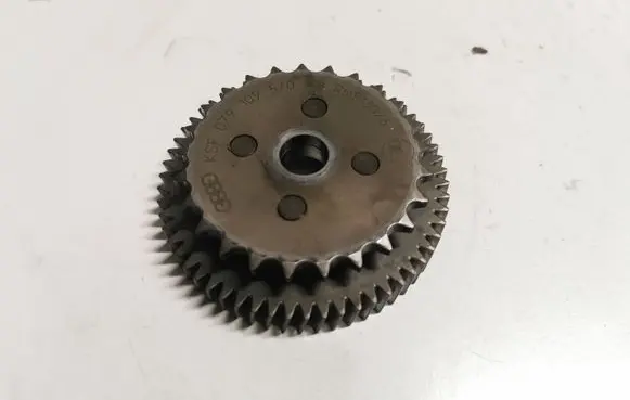 Audi A8 S8 D3 4E Timing chain sprocket 079109570AB