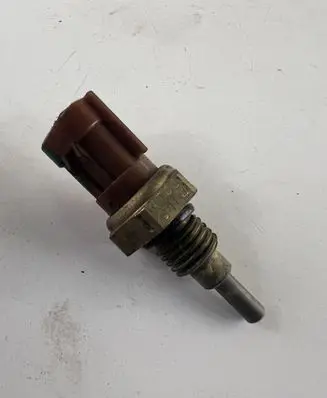 Coolant temperature sensor