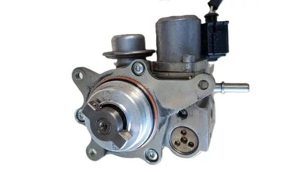 Peugeot 5008 Fuel injection high pressure pump 9819938480