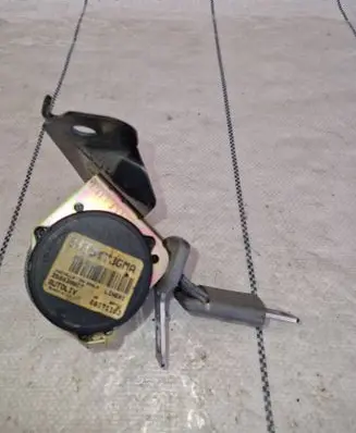 KIA Sorento Rear seatbelt