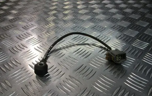 Ford C-MAX I Detonation knock sensor 4M51-12A699-BA