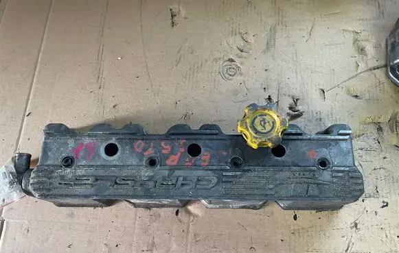 Chrysler Voyager Rocker cam cover 