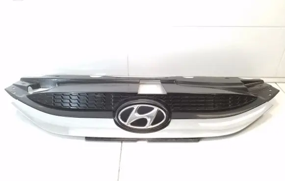 Hyundai ix35 Front bumper upper radiator grill 863512Y000