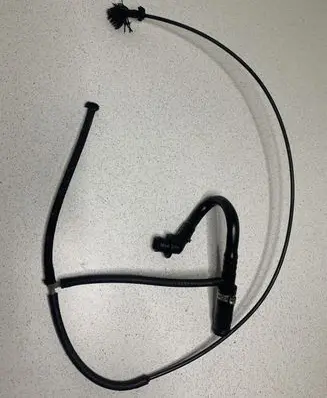 Volkswagen PASSAT B5.5 Vacuum line/pipe/hose 4D0611813A