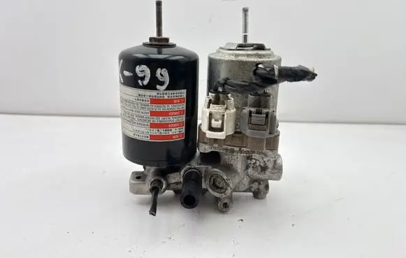 Toyota Prius+ (ZVW40) ABS Pump 4707012010