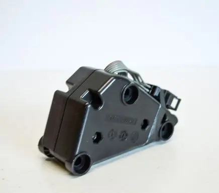 Volkswagen Golf V Other devices 1K0035463D