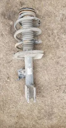Citroen C4 I Front shock absorber with coil spring 