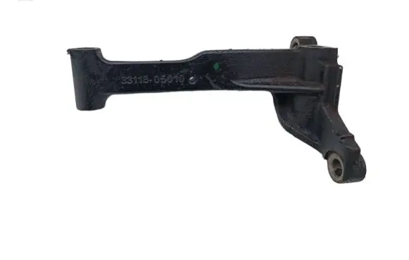 Toyota Corolla Verso E121 Engine mounting bracket