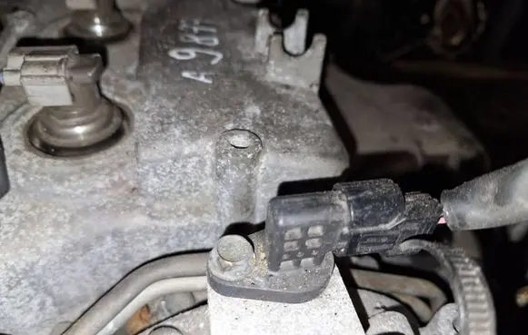 Mazda 6 Camshaft position sensor 