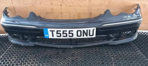 Mercedes-Benz C AMG W203 Front bumper