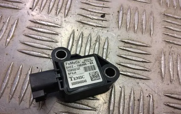 Land Rover Discovery 4 - LR4 Airbag deployment crash/impact sensor 5h2z14a686ba