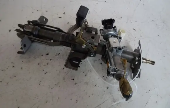 Suzuki Grand Vitara II Ignition lock