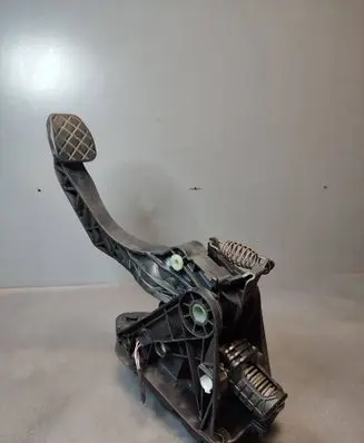 Skoda Octavia Mk3 (5E) Clutch pedal 5Q2721059
