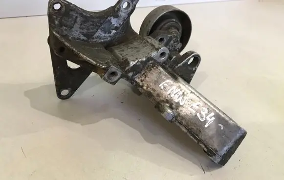 Generator/alternator bracket
