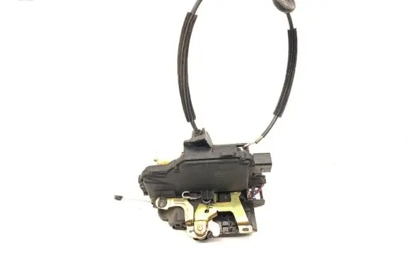 Volkswagen PASSAT B5 Front door lock 3B1837016A