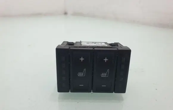 Ford Mondeo MK IV Seat heating switch BS7T19K314AB